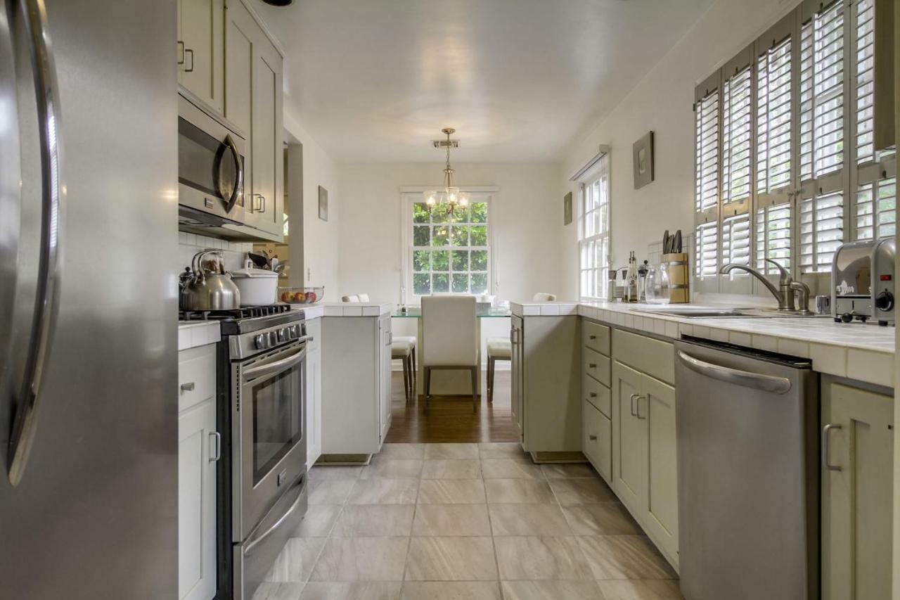 A Touch Of Cape Cod In West Hollywood Villa Los Angeles Exteriör bild